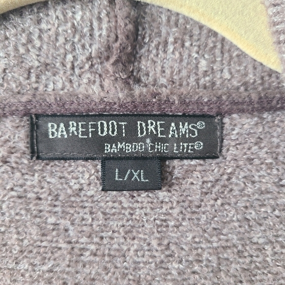 Barefoot Dreams Bamboo Chic Lite Cardigan - Picture 3 of 4